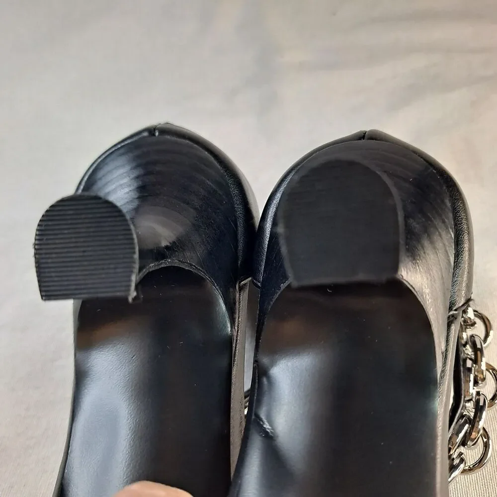 Calvin Klein Women's 6.5M Nova Chain Ankle Strap T Strap High Heel Dress Sandals